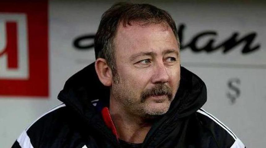 Sergen Yalçın Sivasspor'la sözleşme uzattı