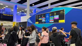 İngiltere'de gidiş yönlü uçuşlarda teknik arıza kaynaklı aksaklık! Tüm dış hat uçuşları etkilendi