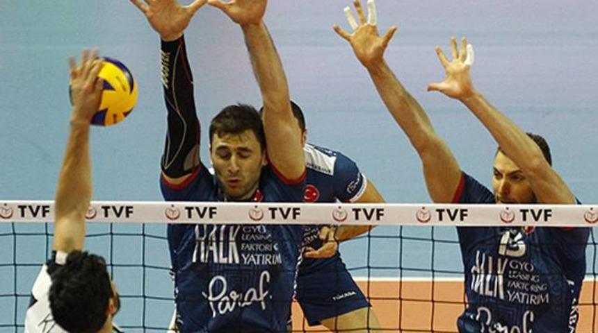 Beşiktaş'a Halkbank darbesi