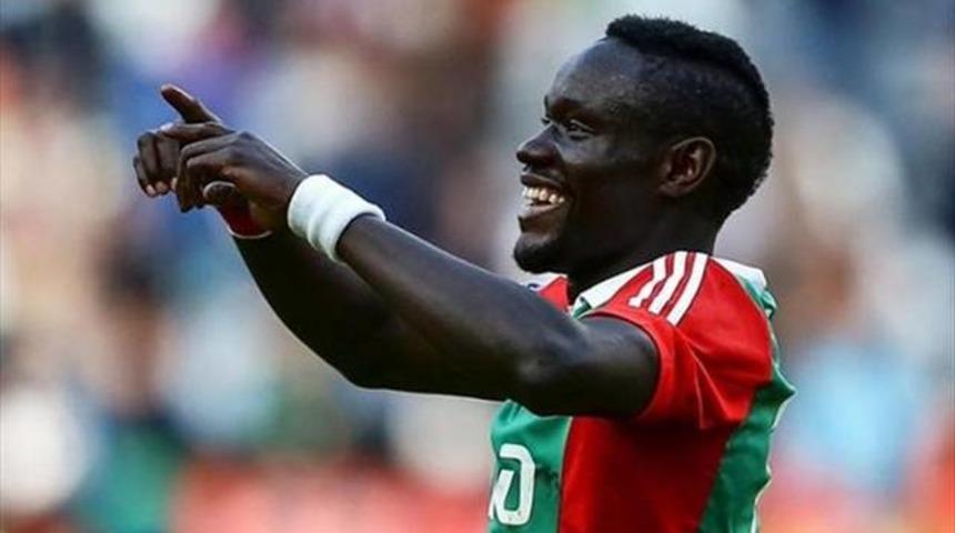 Galatasaray'a Chelsea ve Tottenham rakip oldu