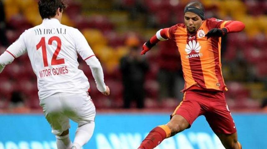 Galatasaray'da Melo depremi