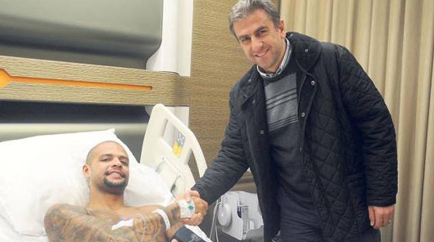 Melo kendi kendini yakmış