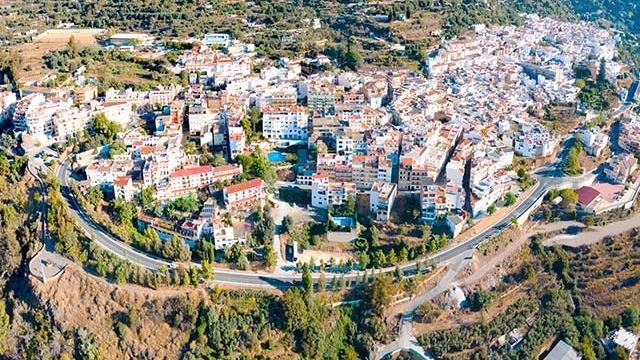 Bu kasabada ölmek yasaklandı! Karar 1999 yılında alınmıştı, şimdi popüler oldu