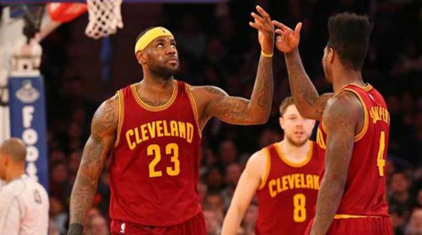 LeBron tarihe ge&ccedil;ti!