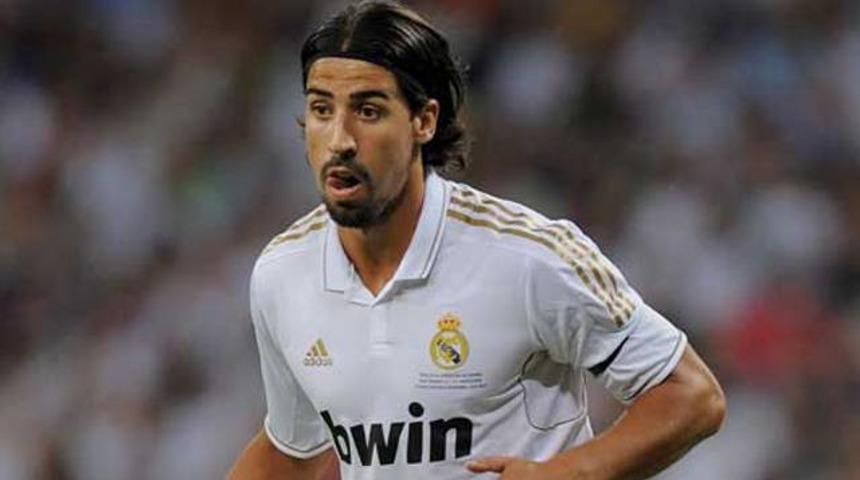 Sami Khedira, Schalke yolunda
