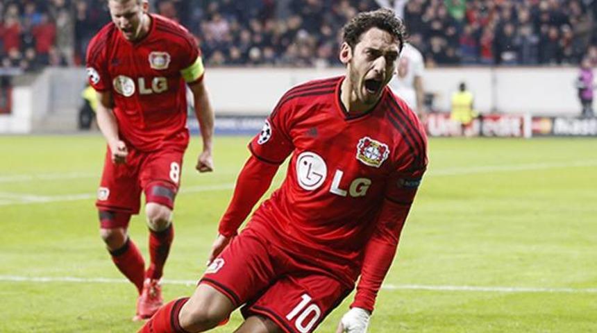 Hakan'ın f&uuml;zesi Arda'yı yıktı