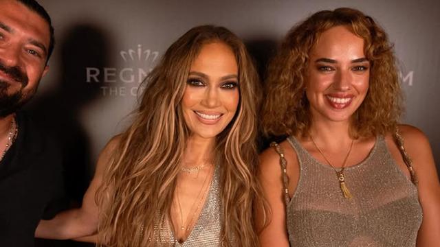 Seda Bakan Jennifer Lopez ile fotoğraf çektirmek için 1 milyon TL mi ödedi? Kızdıran iddia