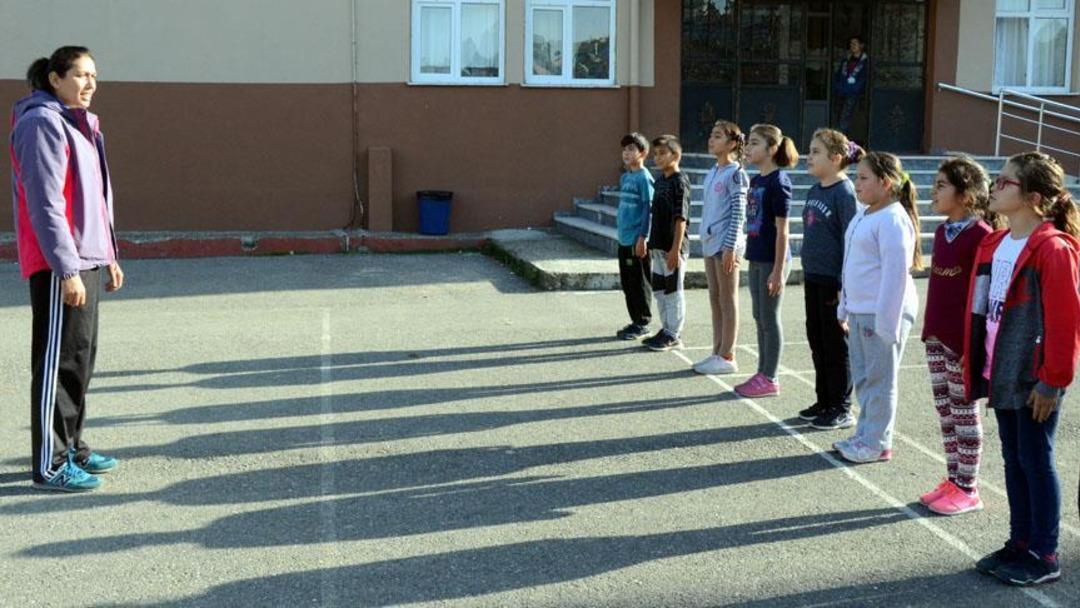 Beden eğitimi öğretmenliği atama 2025: Milli sporculardan beden eğitimi öğretmen ataması başvuruları ne zaman? Beden eğitimi öğretmen ataması duyuru ekranı... 2