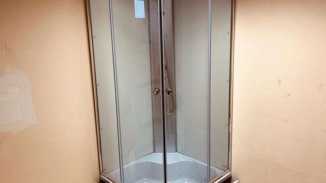 Otelde facia! Yaşlı adam duşa kabinde feci şekilde hayatını kaybetti! 