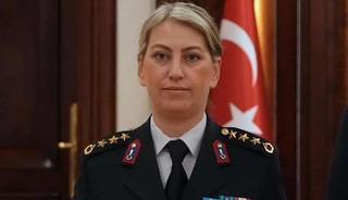 Gülden Mat Şakir tuğgeneralliğe terfi etti 