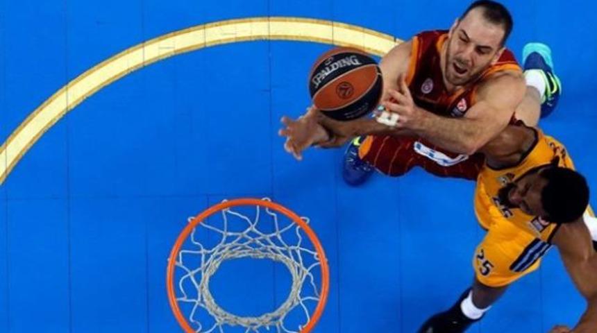 Galatasaray'da Aleks Maric de takımdan ayrıldı