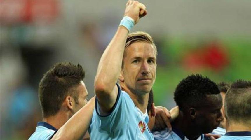 Trabzonspor 'Avustralyalı Ibrahimovic'i ka&ccedil;ırdı