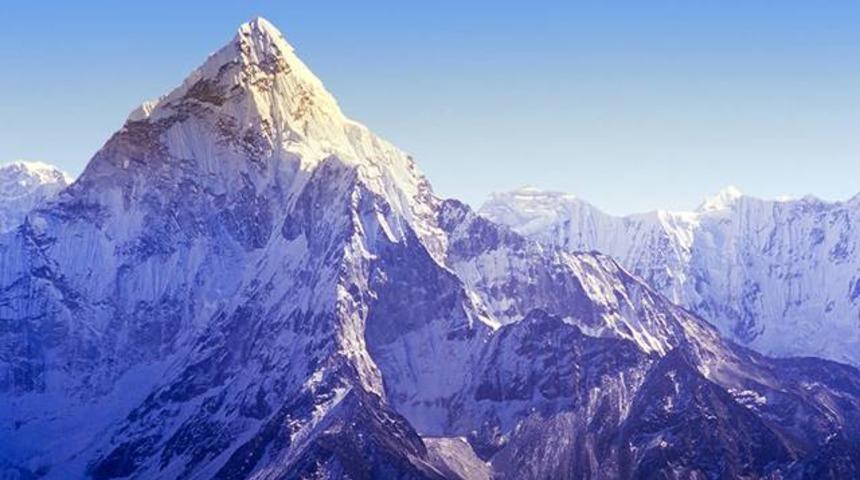 D&uuml;nyaya en tepeden bakarak trekking yapmaya ne dersiniz? 