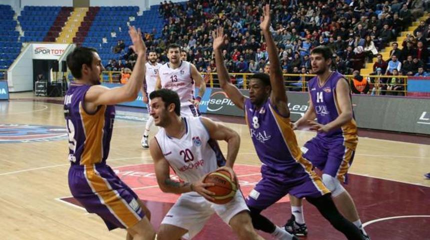 Trabzonspor Medical Park 74 - 88 Royal Halı Gaziantep