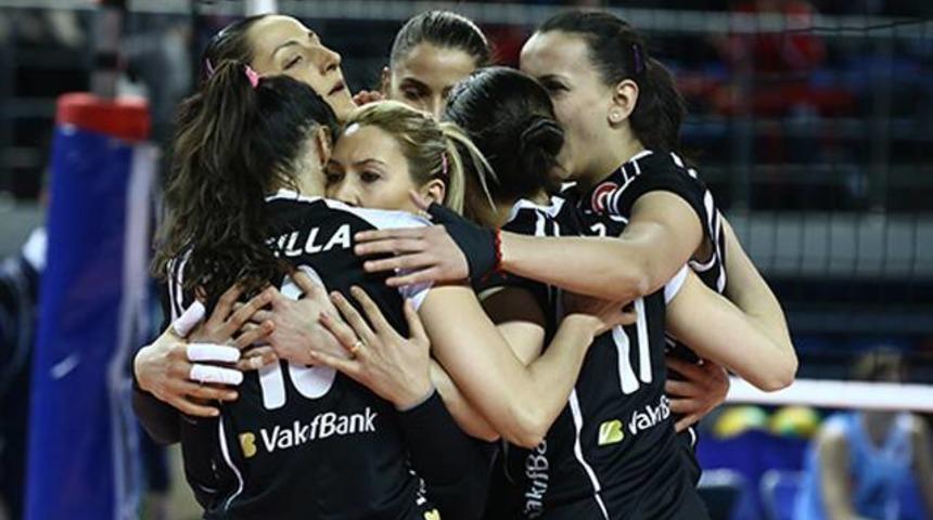 Vakıfbank 3 - 0 Sarıyer Belediyespor