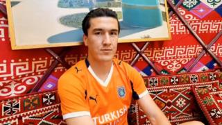 RAMS Başakşehir, Abbosbek Fayzullaev ile 5 yıllık sözleşme imzaladı