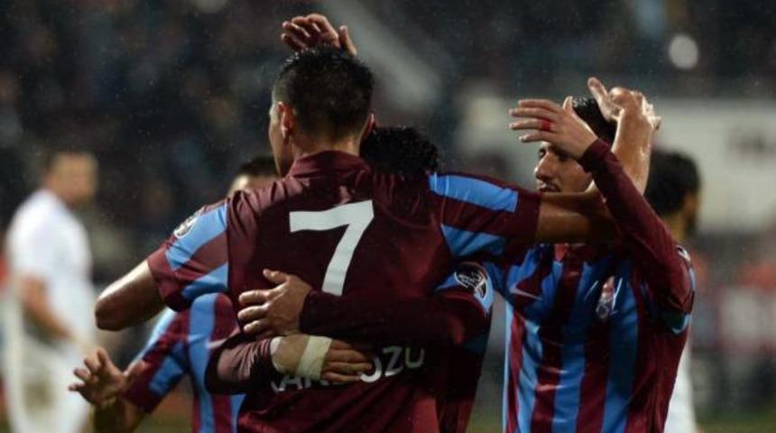 Mersin İdmanyurdu - Trabzonspor maçı canlı yayınla Lig Tv'de