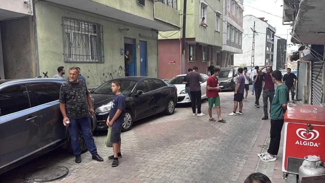 Kağıthane de ev arkadaşı dehşeti! Yumurta yaptığı sırada boğazını keserek öldürdü 2