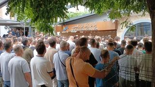 Yer: Kocaeli! Kızını döven babayı uyardı: Eşinin gözleri önünde vahşice katledildi...