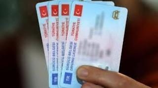 Sürücüler dikkat! Eski tip ehliyetleri yenilemede süre uzatıldı! Bakan Yerlikaya Son kez uzatıldı dedi, tarihi duyurdu