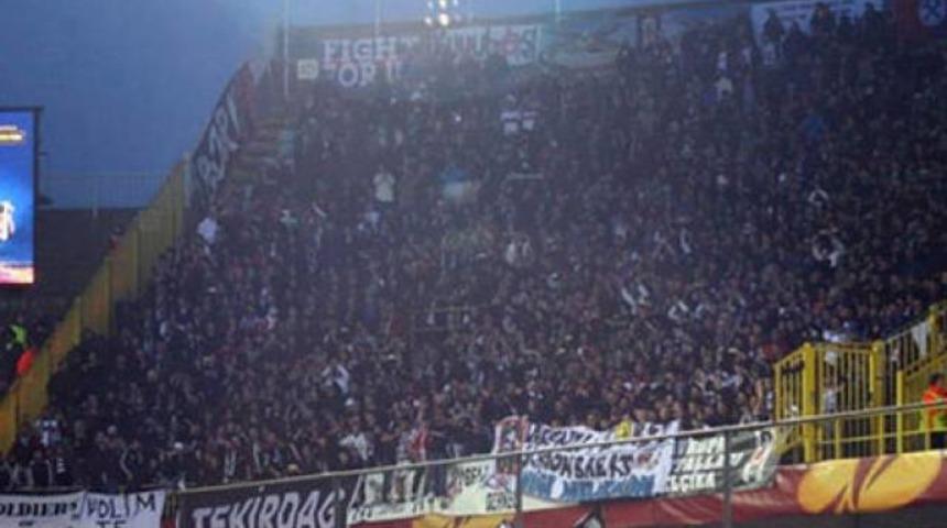 Club Brugge &ndash; Beşiktaş ma&ccedil;ı &ouml;ncesi taraftarlar arasında kavga