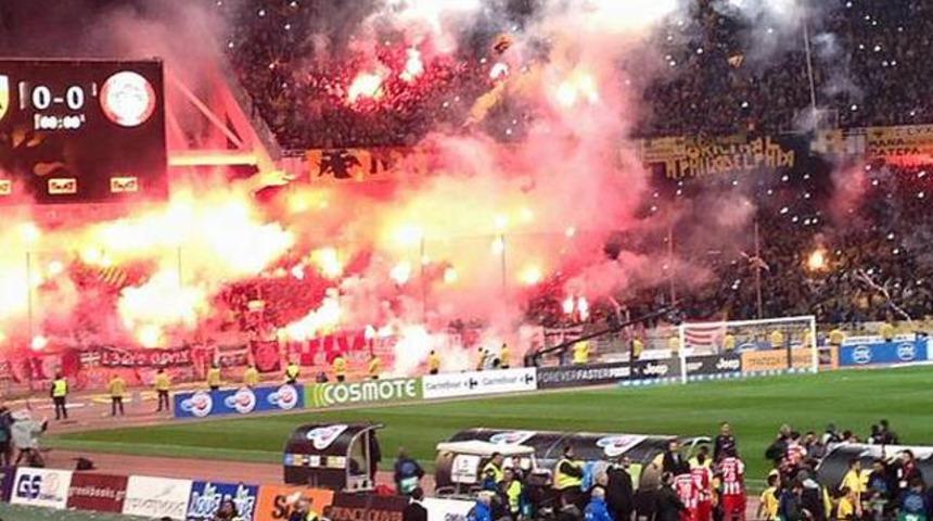 Yunanistan Ligi b&ouml;l&uuml;n&uuml;yor