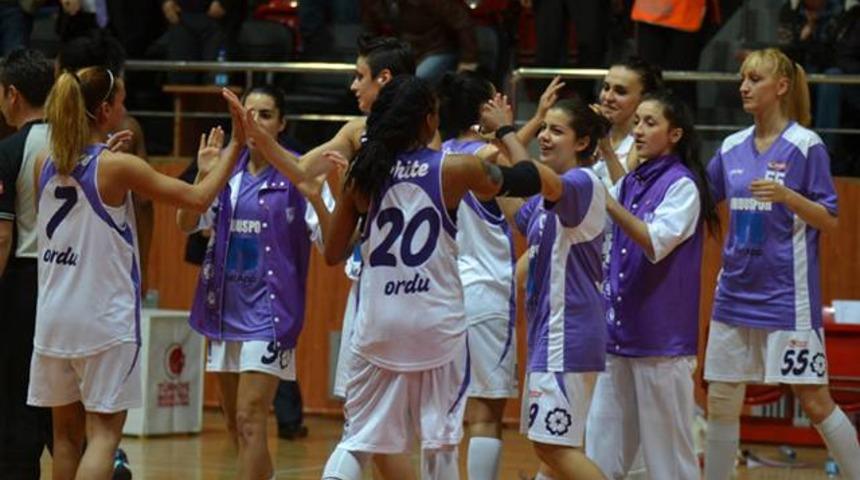 Orduspor 86 - 61 Mersin B&uuml;y&uuml;kşehir Belediyespor