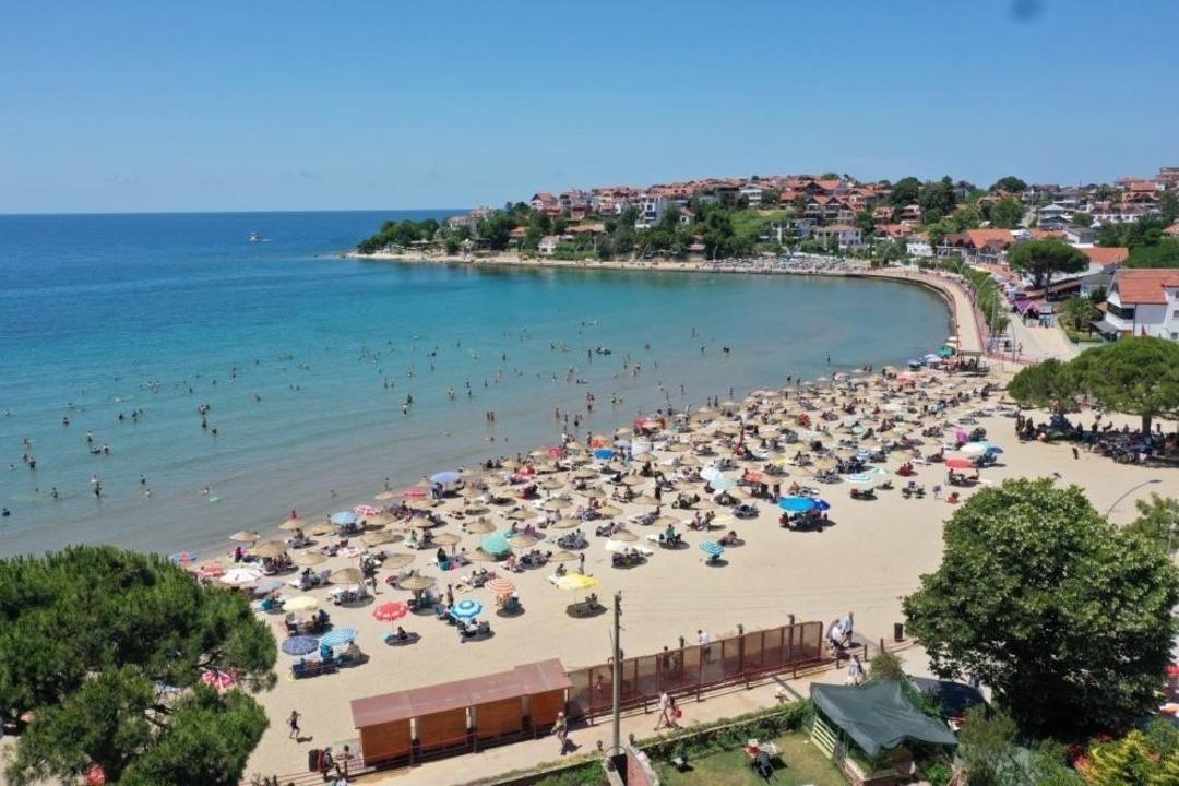 1200xauto Olumsuz koşullar nedeniyle peş peşe kararlar alındı! Sakarya ve Kocaeli'de denize girişler yasaklandı