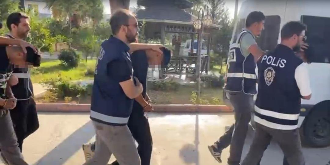Polis, daha önce 5 milyon TL dolandıran sahte MİT’çilere geçit vermedi: 4 kişi tutuklandı 1