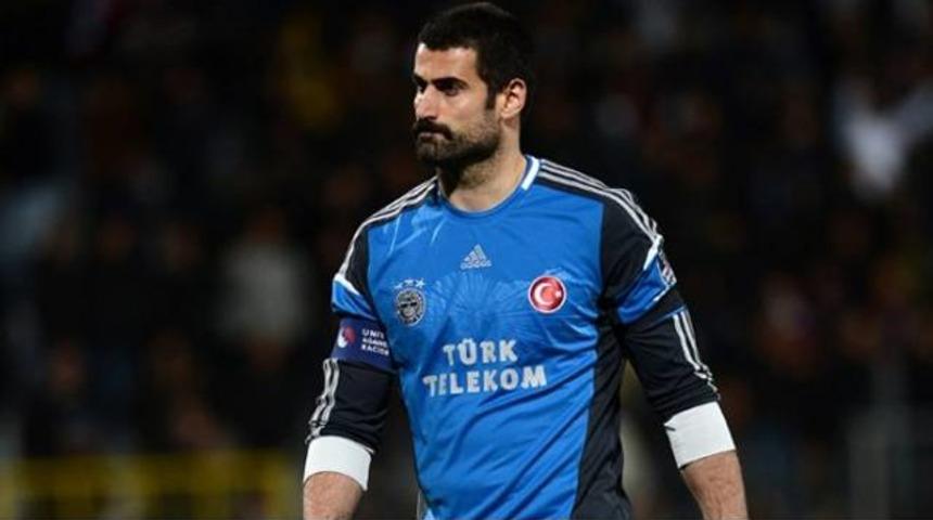 Volkan Demirel Fenerbah&ccedil;e taraftarını &ccedil;ıldırttı