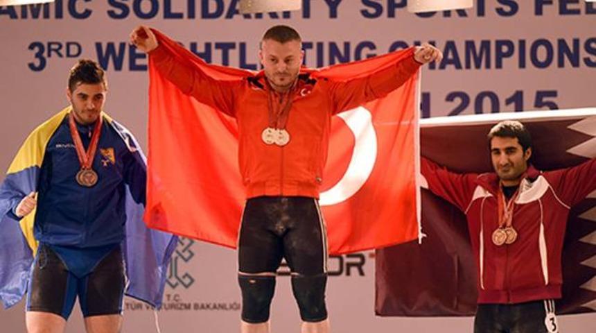 Semih Yağcı altınları sıraladı