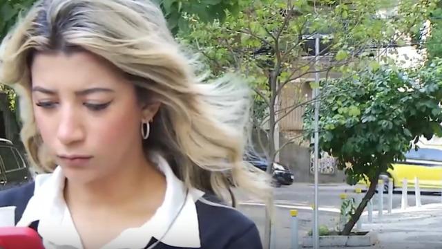 Canlı yayında muhabir hayatının şokunu yaşadı! Telefonunu kapıp kaçtı! O anlar kamerada...