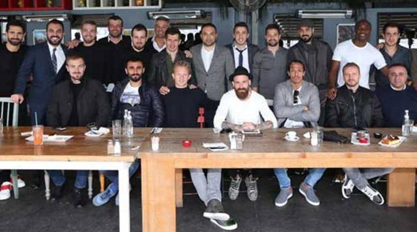 Emre'den derbi &ouml;ncesi moral kahvaltısı