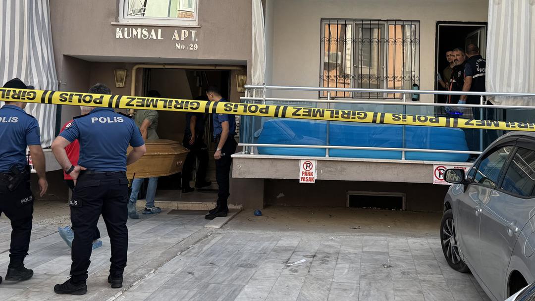 Son dakika | Ailesini katletti, kendini de öldürdü! Denizli de gün korkunç başladı: Polis memuru dehşet saçtı 1
