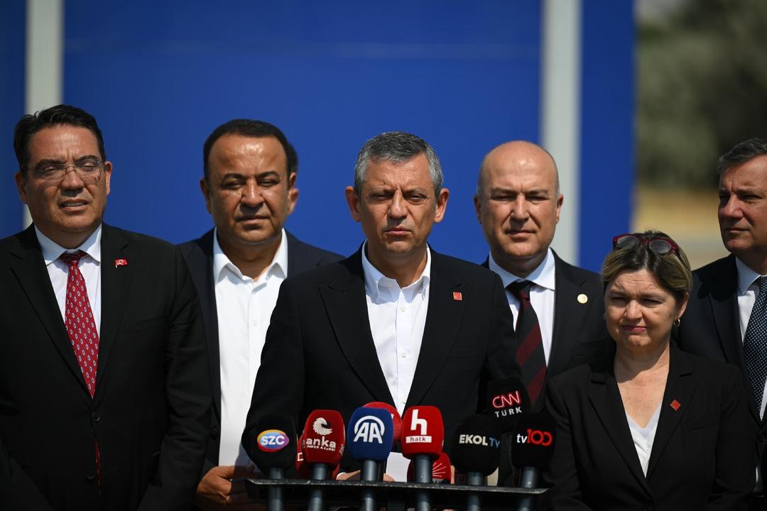 Eşi Didem Özel in emekli maaşını açıkladı! Özgür Özel: "Yüksekten ödedik, ödedik, EYT den emekli oldu..." 2