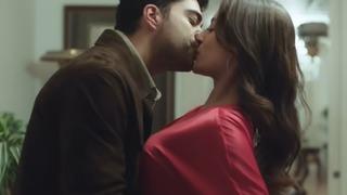 Kızılcık Şerbeti'nin Doğa'sı Sıla Türkoğlu evleniyor! Sevgilisi Ata Ayyıldız'a 'Evet' dedi 