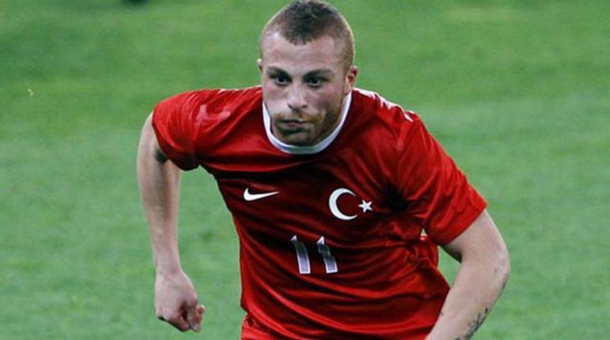 G&ouml;khan T&ouml;re'den silah a&ccedil;ıklaması