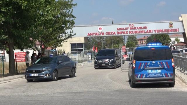 Kemal Kılıçdaroğlu, Muhittin Böcek’i ziyaret etti!