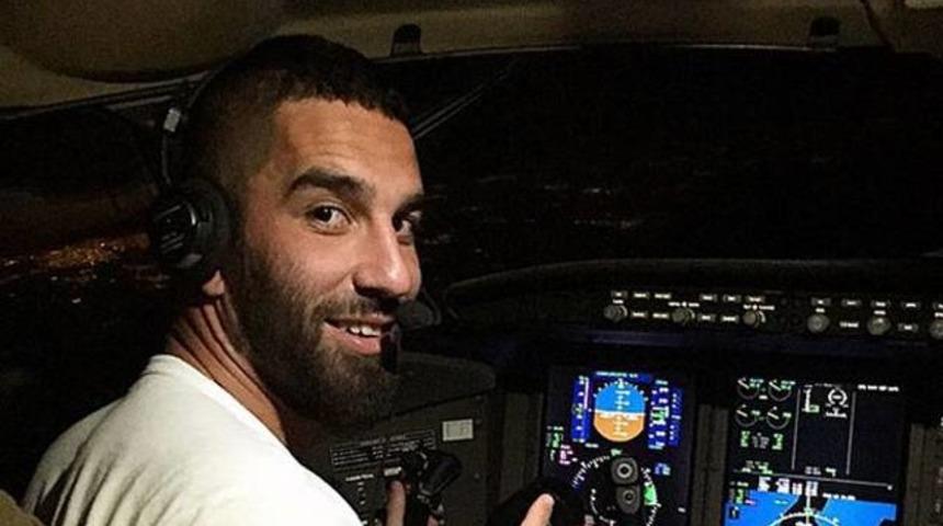 Arda u&ccedil;akta da kaptan