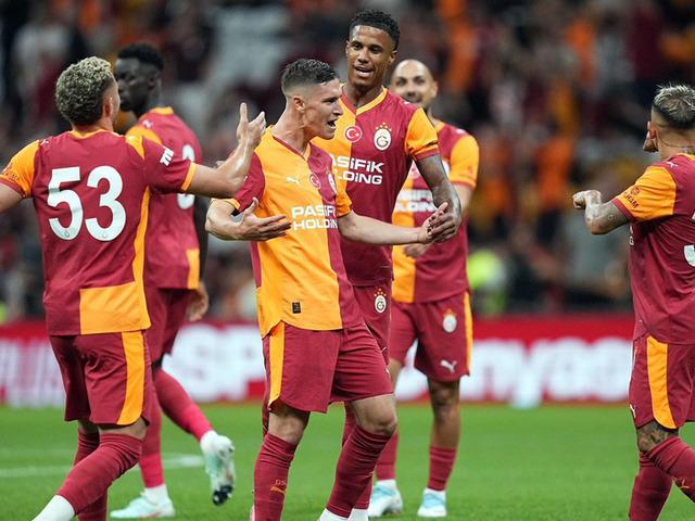 Galatasaray-Lazio maçı için Rams Park'a akın...