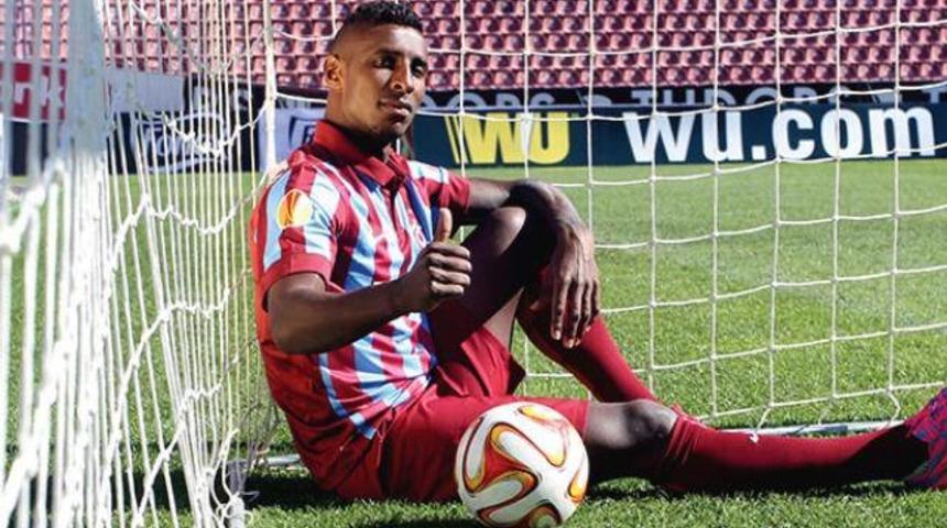 Trabzonsporlu Constant &uuml;lkeyi terk etti