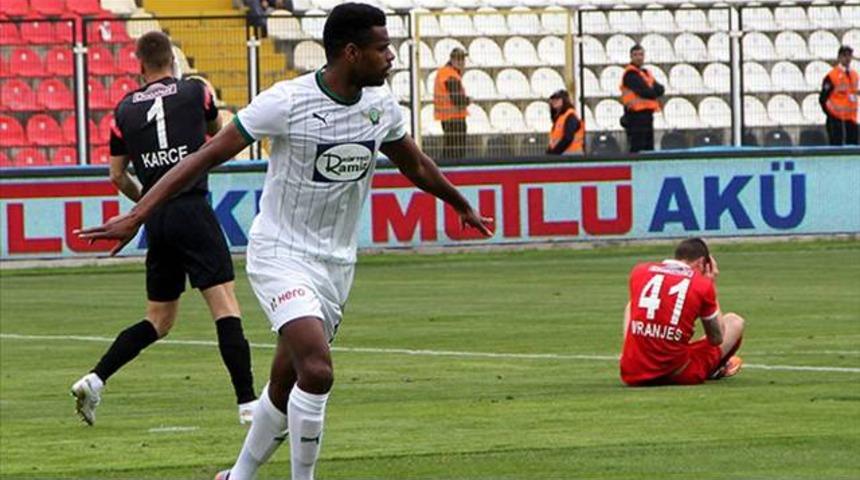 Akhisar Belediyespor 3 - 0 Gaziantepspor
