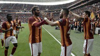 Galatasaray zirveyi bırakmadı