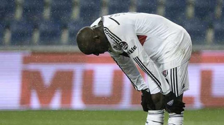 Rıdvan Dilmen'den Demba Ba'yı yerden yere vurdu!