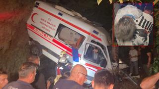 Feci kaza kamerada... Ambulans bahçeye uçtu! İçindeki hasta hayatını kaybetti!
