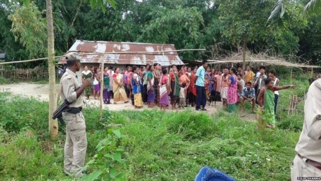Korkunç olay! Büyücülük suçlamasıyla bir aile katledildi! Bütün köy katıldı, polisin ruhu bile duymadı!  1