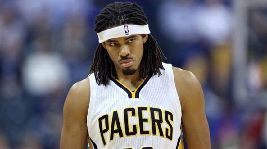 NBA yıldızı bı&ccedil;aklandı