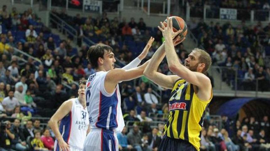 Fenerbah&ccedil;e &Uuml;lker ve Anadolu Efes &ccedil;eyrek finalde