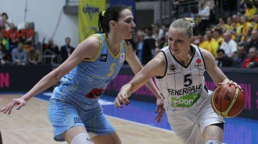 Fenerbah&ccedil;e 49 - 62 USK Prag