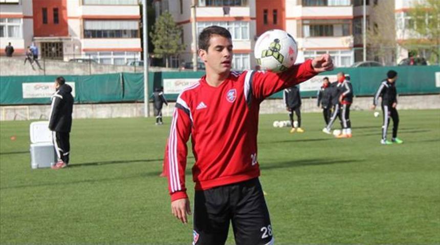 Valentin Nicolas Viola affedildi